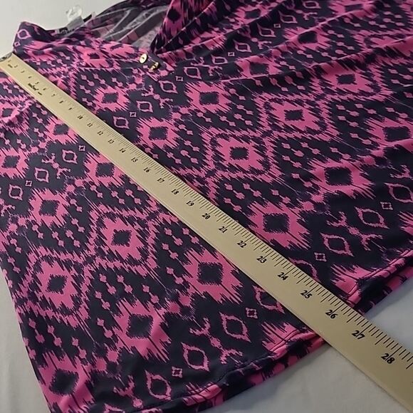Carol Rose sz L pink and navy geometric design tunic top - Picture 5 of 9